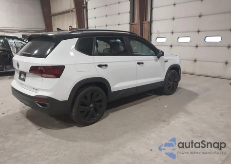 2024 Volkswagen Taos 1.5T Se Black из США, поврежденный, VIN 3VVLX7B29RM128314